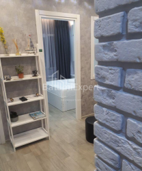 公寓 3-комн 48 m² - 沙尔瓦·伊纳萨里泽, Batumi