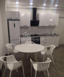 公寓 2-комн 55 m² - 治安官 Khimshiashvili, Batumi