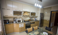 公寓 4-комн 115 m² - 康斯坦丁·马加尼什维利, Batumi