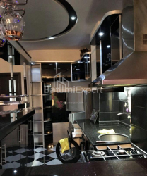 公寓 3-комн 96 m² - Vakhtang Gorgasali, Batumi
