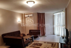 公寓 3-комн 105 m² - 优素福·科巴拉泽, Batumi