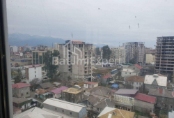 公寓 2-комн 71 m² - 拉多·古迪亚什维利, Batumi