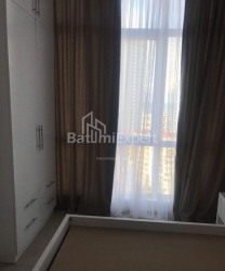 公寓 3-комн 53 m² - 尼科·皮罗斯马尼, Batumi