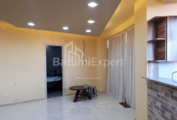 公寓 3-комн 73 m² - 米哈伊尔·莱蒙托夫, Batumi