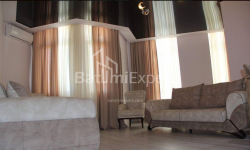 公寓 3-комн 80 m² - 尤里耶夫斯卡娅, Batumi