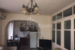 公寓 3-комн 55 m² - 治安官 Khimshiashvili, Batumi