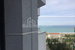公寓 27 平方米的公寓 - 治安官 Khimshiashvili, Batumi, 佐治亚州。