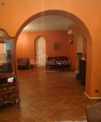 公寓 4-комн 151 m² - 鲁斯塔韦利, Batumi