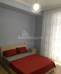 公寓 2-комн 77 m² - 帕纳瓦兹国王, Batumi