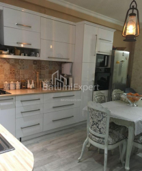 公寓 3-комн 85 m² - 凯达拉·阿巴希泽, Batumi