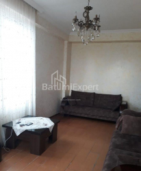 公寓 3-комн 65 m² - 尤里耶夫斯卡娅, Batumi