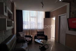 公寓 3-комн 72 m² - 尤里耶夫斯卡娅, Batumi