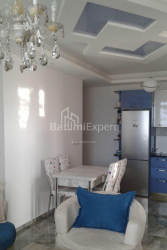 公寓 3-комн 60 m² - 尤里耶夫斯卡娅, Batumi