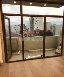 公寓 3-комн 81 m² - 祖拉巴戈尔吉拉泽, Batumi