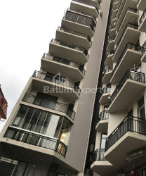 公寓 3-комн 82 m² - 尤里耶夫斯卡娅, Batumi