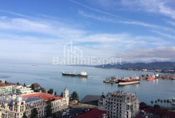 公寓 4-комн 180 m² - 伊利亚·查瓦查瓦泽, Batumi