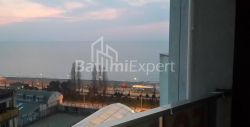 公寓 33 平方米的公寓 - 治安官 Khimshiashvili, Batumi, 佐治亚州。