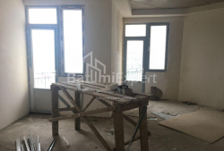 公寓 4-комн 104 m² - 尼科·皮罗斯马尼, Batumi
