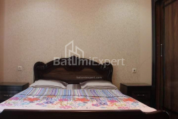 公寓 3-комн 77 m² - 尤里耶夫斯卡娅, Batumi