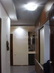 公寓 3-комн 77 m² - 尤里耶夫斯卡娅, Batumi