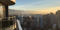 公寓 2-комн 54 m² - 尼科·皮罗斯马尼, Batumi