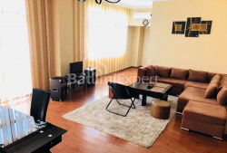 公寓 3-комн 94 m² - 鲁斯塔韦利, Batumi