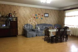 公寓 4-комн 140 m² - 尤里耶夫斯卡娅, Batumi