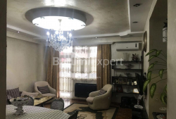 公寓 3-комн 84 m² - 得墨忒耳塔夫达德布利, Batumi