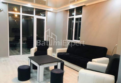 公寓 2-комн 60 m² - 尼科·皮罗斯马尼, Batumi