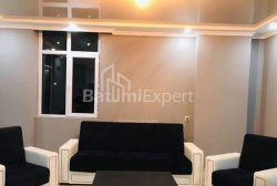 公寓 2-комн 60 m² - 尼科·皮罗斯马尼, Batumi