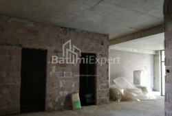 公寓 4-комн 170 m² - 得墨忒耳塔夫达德布利, Batumi