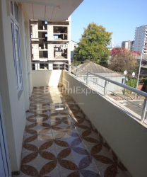公寓 4-комн 76 m² - 佩特拉梅利什维利, Batumi