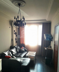 公寓 2-комн 43 m² - 大卫·阿格马谢内布利, Batumi