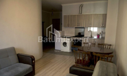 公寓 2-комн 56 m² - 治安官 Khimshiashvili, Batumi