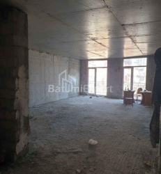 公寓 3-комн 80 m² - 沙尔瓦·伊纳萨里泽, Batumi