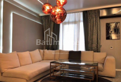 公寓 5-комн 170 m² - 优素福·科巴拉泽, Batumi