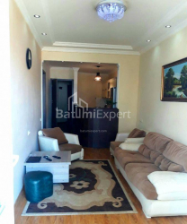 公寓 3-комн 64 m² - 佩特拉·巴格拉季昂尼, Batumi