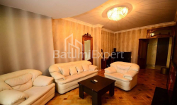 公寓 3-комн 95 m² - 尼科·皮罗斯马尼, Batumi
