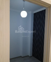 公寓 44 平方米的公寓 - 佩特拉梅利什维利, Batumi, 佐治亚州。