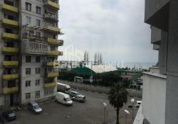 公寓 33 平方米的公寓 - 治安官 Khimshiashvili, Batumi, 佐治亚州。