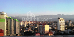 公寓 37 平方米的公寓 - 优素福·科巴拉泽, Batumi, 佐治亚州。