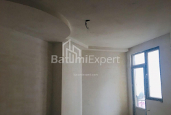 公寓 4-комн 104 m² - 尼科·皮罗斯马尼, Batumi