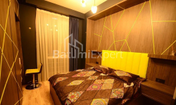 公寓 100 平方米的公寓 - 祖拉巴戈尔吉拉泽, Batumi, 佐治亚州。