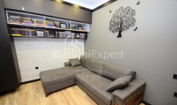 公寓 3-комн 100 m² - 祖拉巴戈尔吉拉泽, Batumi