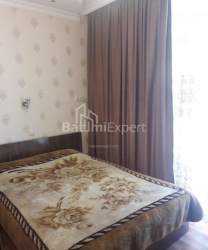 公寓 3-комн 58 m² - 治安官 Khimshiashvili, Batumi