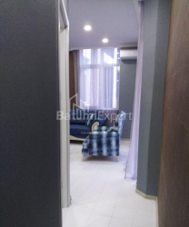 公寓 3-комн 74 m² - 尼科·皮罗斯马尼, Batumi