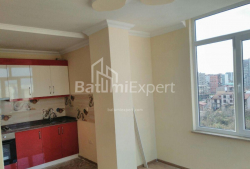 公寓 3-комн 72 m² - 佩特拉梅利什维利, Batumi