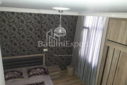 公寓 3-комн 74 m² - 优素福·科巴拉泽, Batumi