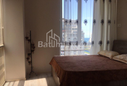 公寓 3-комн 70 m² - 尤里耶夫斯卡娅, Batumi