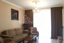 公寓 3-комн 70 m² - 尤里耶夫斯卡娅, Batumi